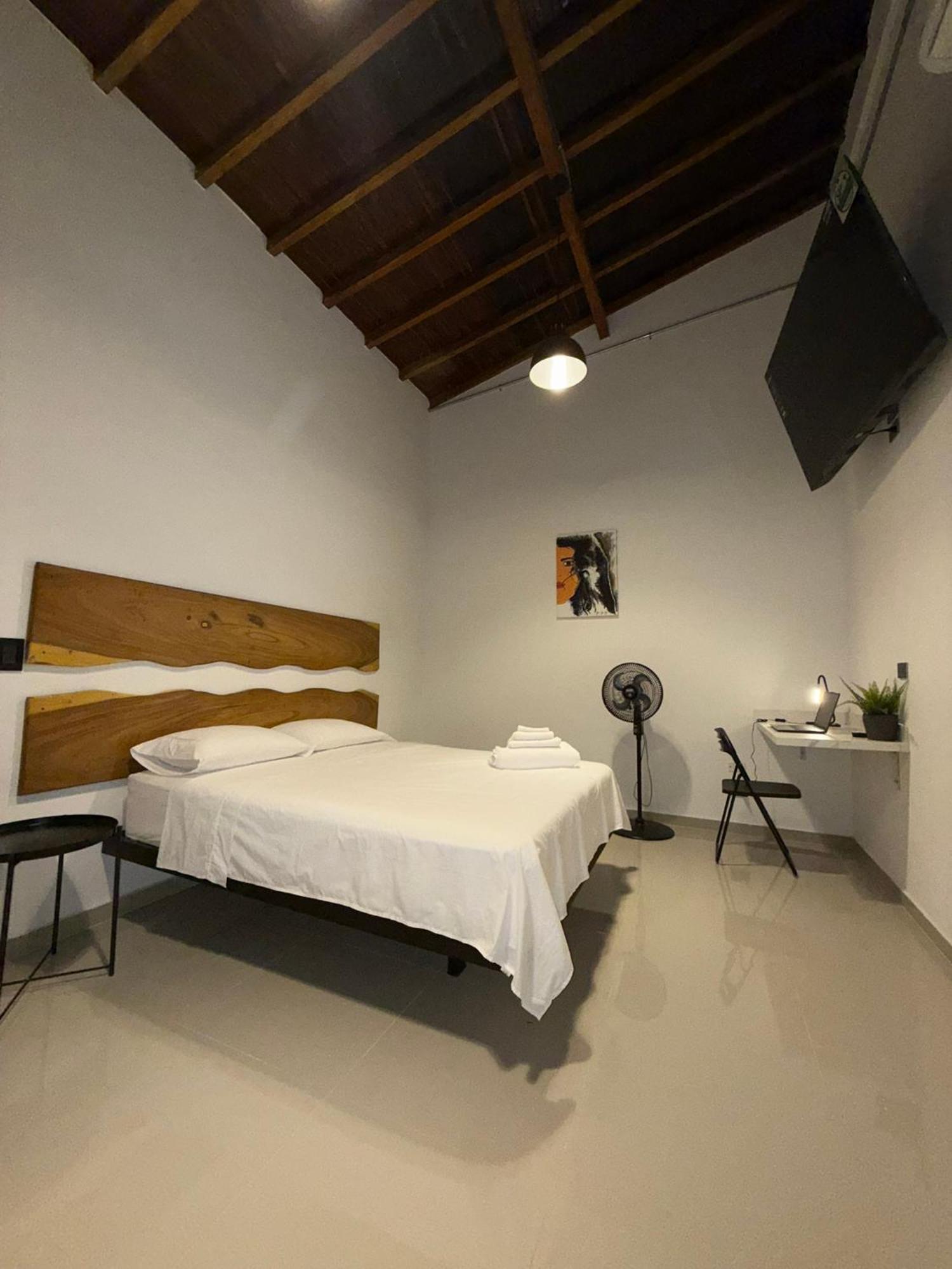 Clandestino - Hotel Boutique Ла Дорада Екстериор снимка