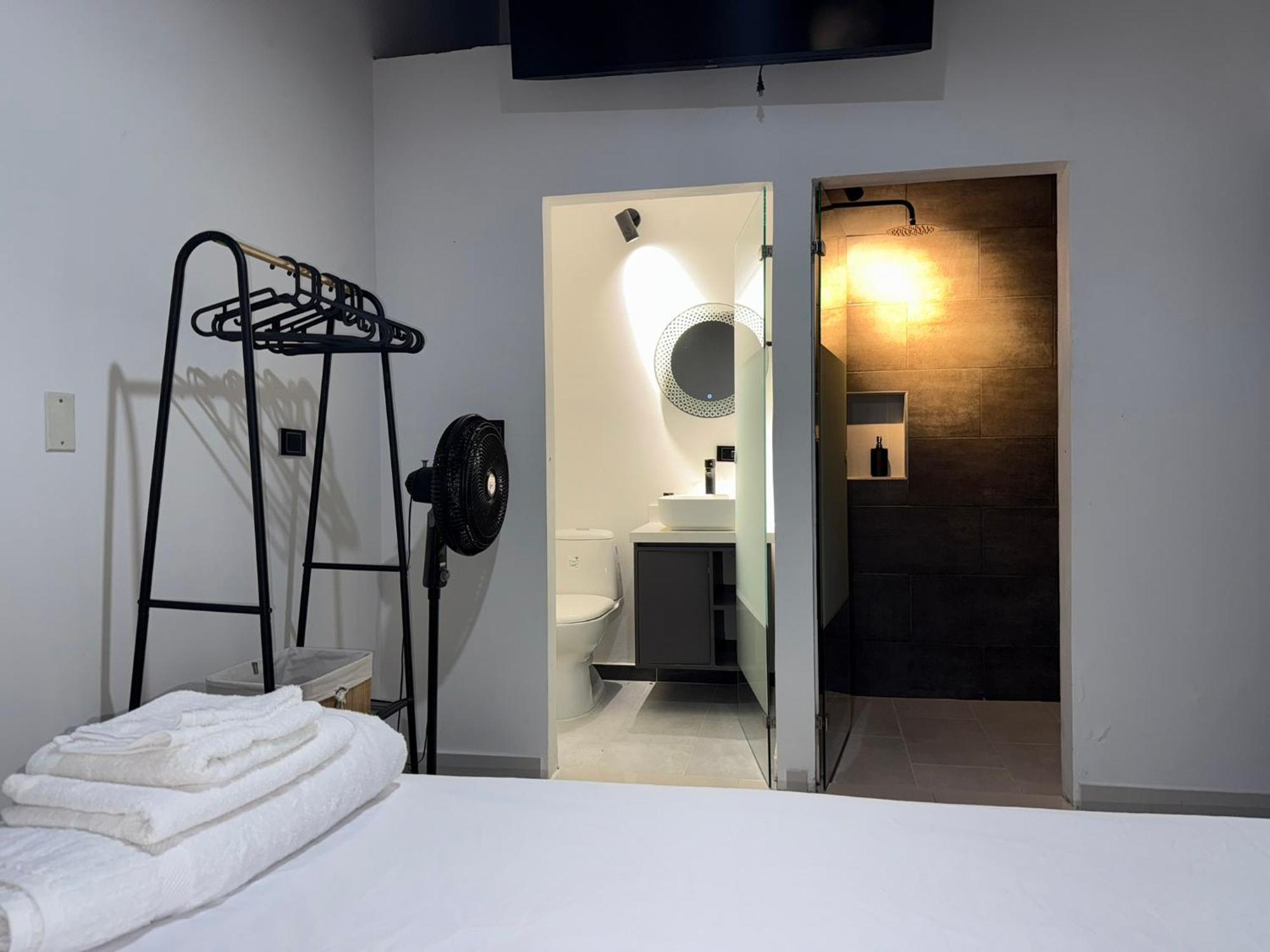 Clandestino - Hotel Boutique Ла Дорада Екстериор снимка
